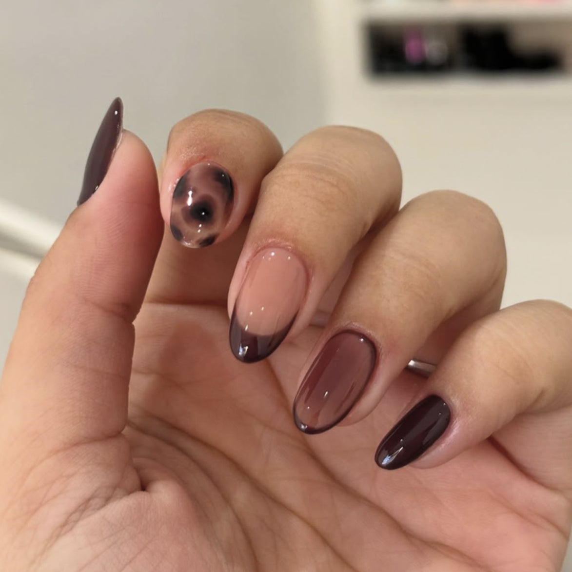 Mocha Tortoiseshell Press-On Nails