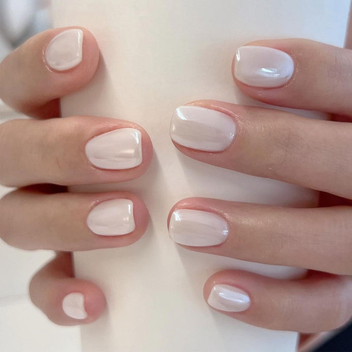 Sheer Milky White Pearl Gloss Short Press-On Nails
