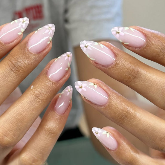 Sheer Blush with White Daisy Florals & Gold Rhinestone Detail Press-On Nails