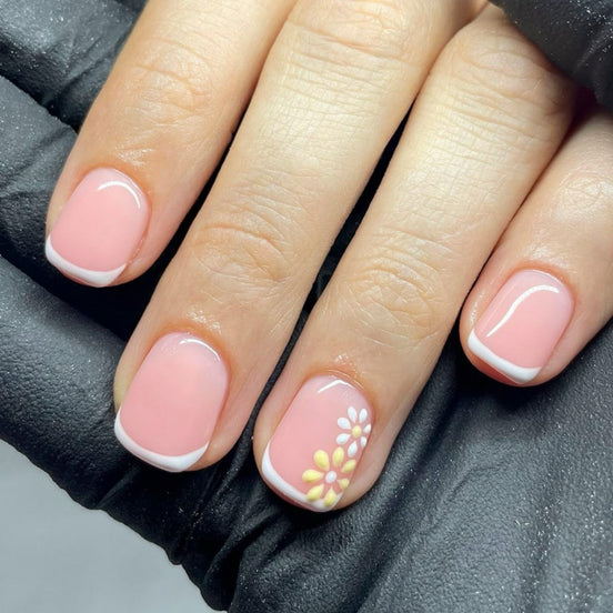 Soft Pink Ombre Accent Nails