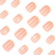 Daisy & Bee French Press-On Nails