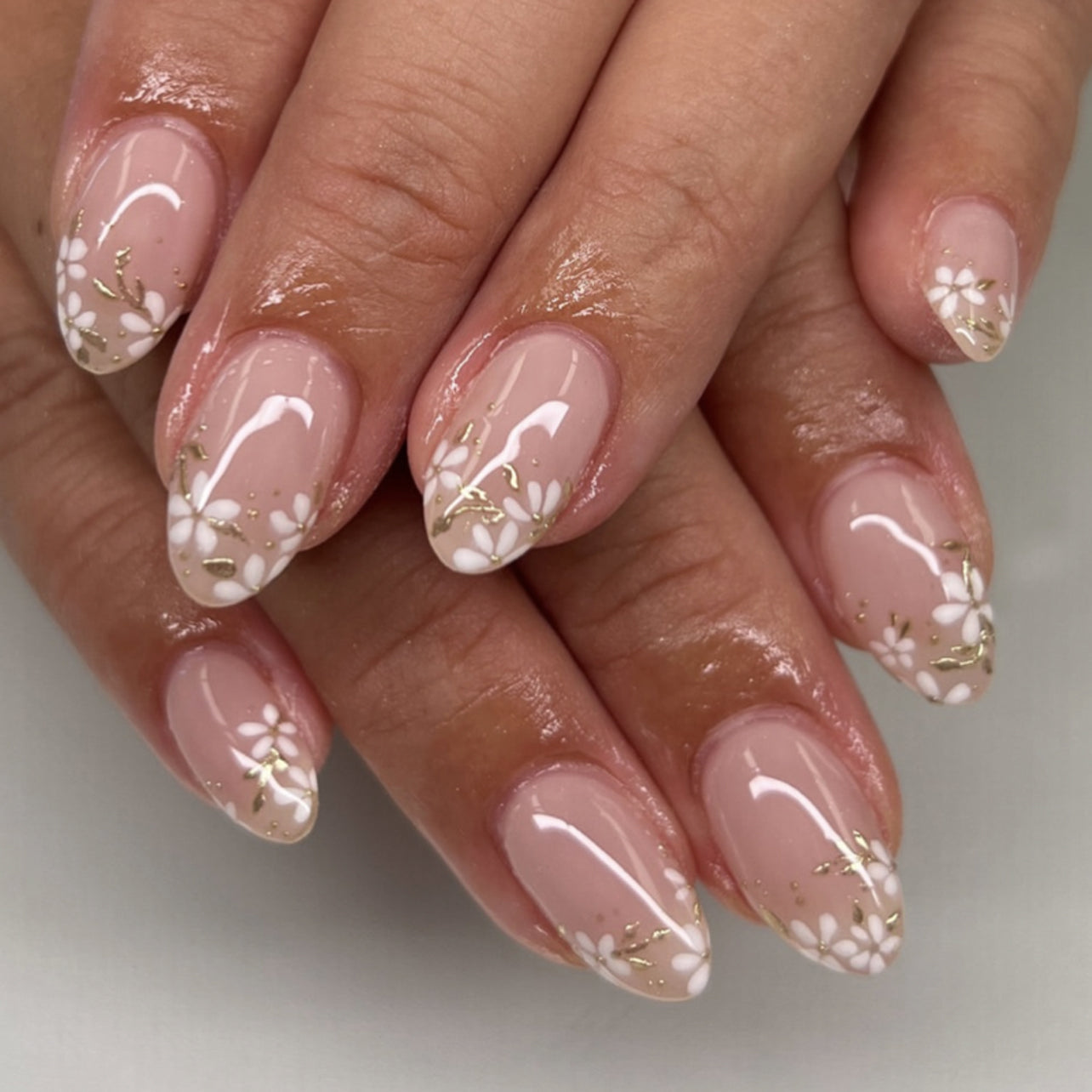 Blush Daisy Gold Foil Nails
