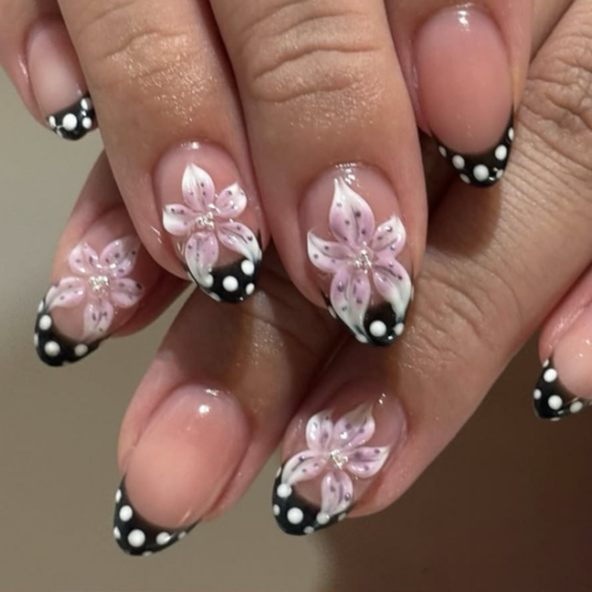 Black Floral Accent Press-On Nails